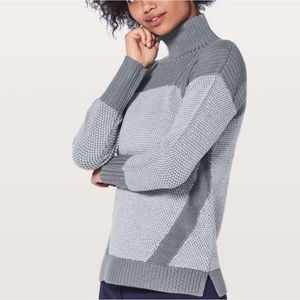 Lululemon Warm & Restore Merino Wool Knit Turtleneck Pullover Sweater - Womens 4